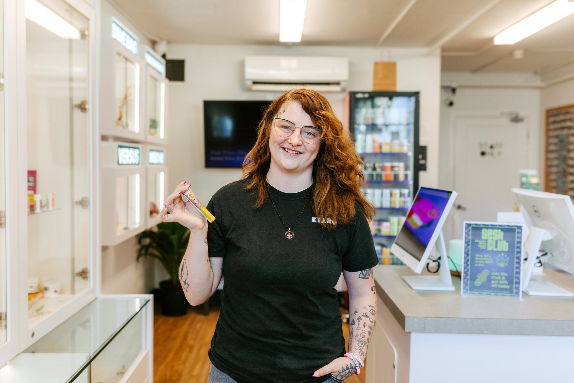Budtender Pick: The Best Vape for Summer Recommended by Rose at Kiaro BC Budtender Pick: The Best Vape for Summer Recommended by Rose at Kiaro BC